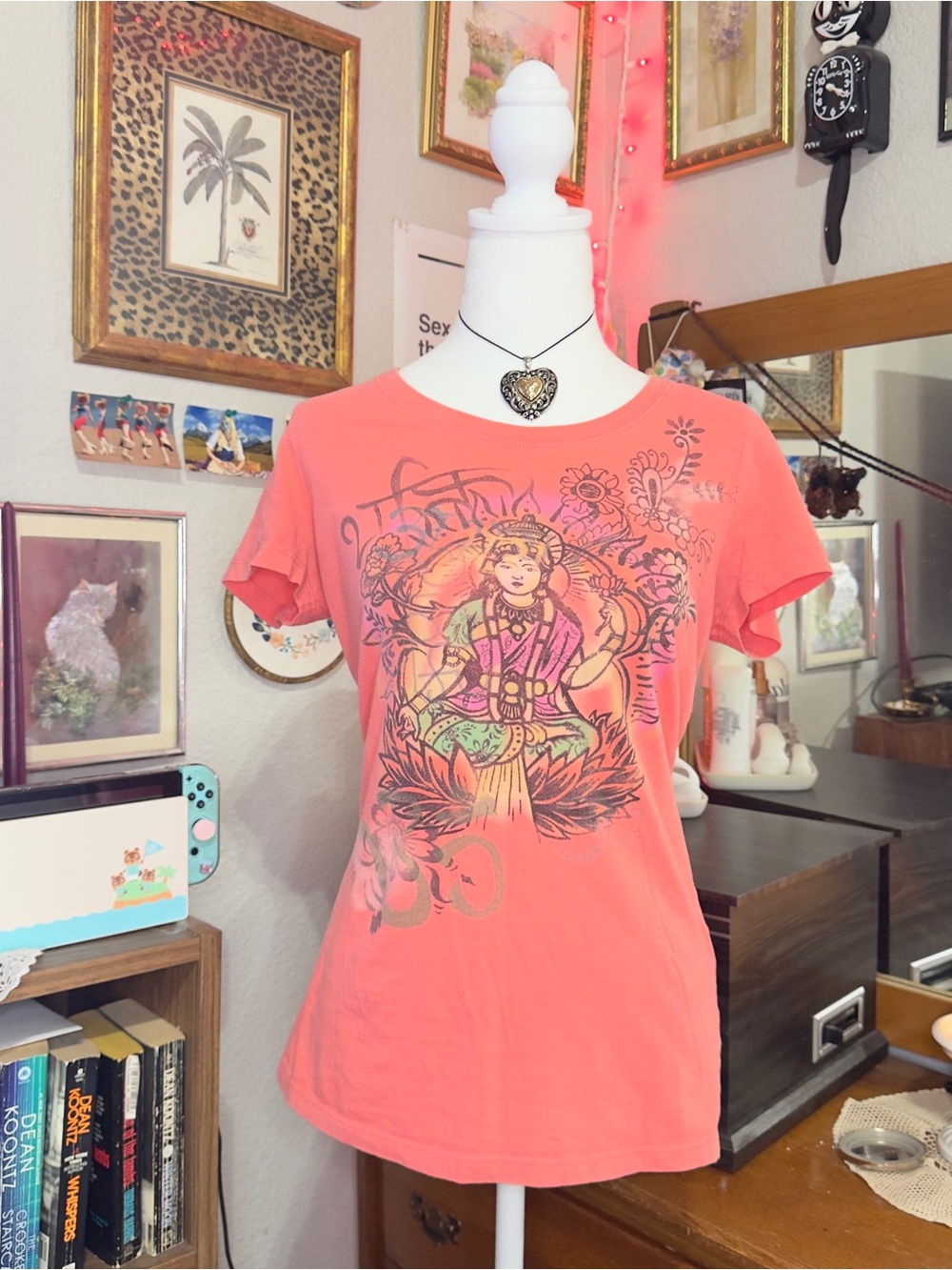 Y2K lucky brand Graphic Short-Sleeve Women's Tee - Boho Lotus Print - Picture 7 of 8